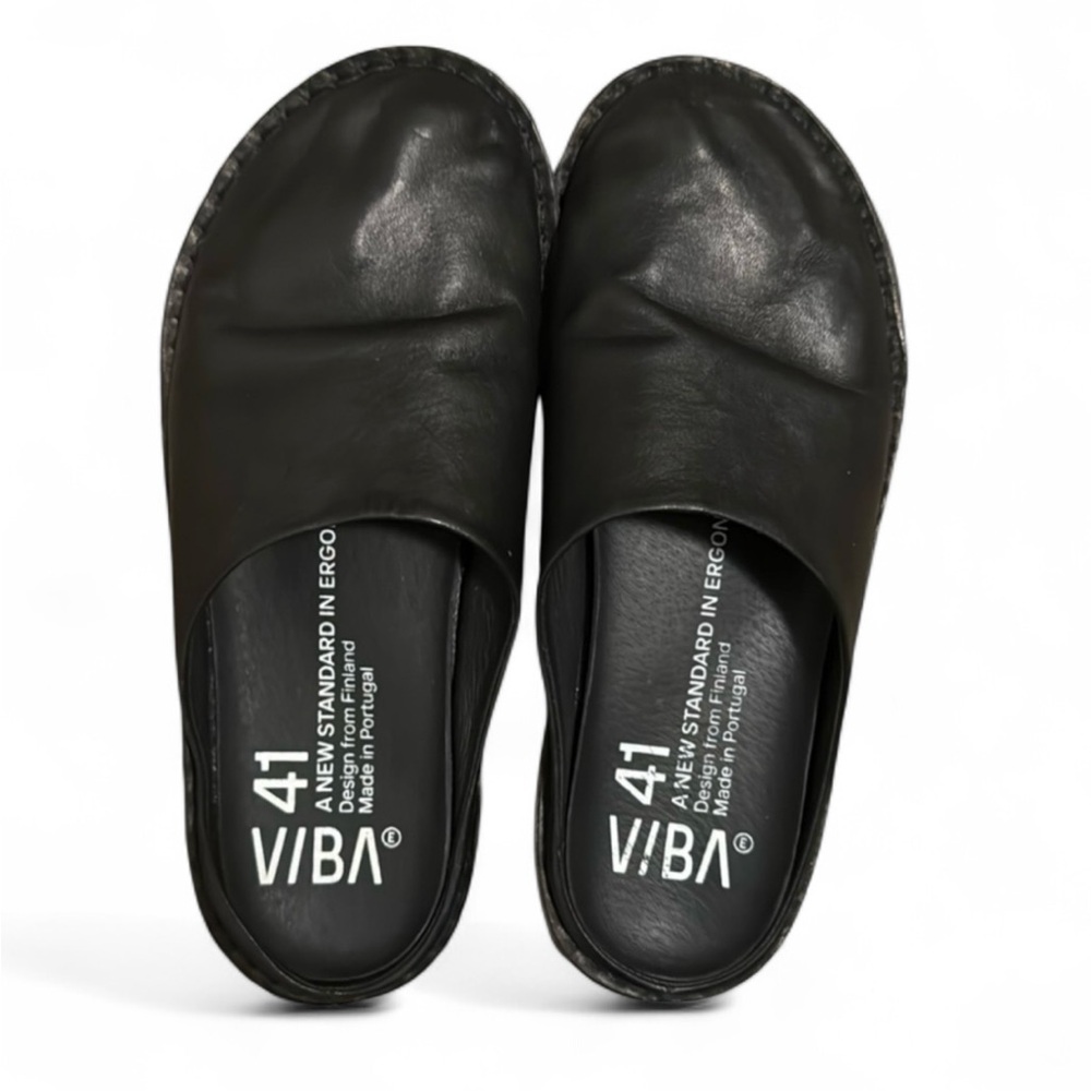 Vibae Roma Vibae Black Women's Leather Flats